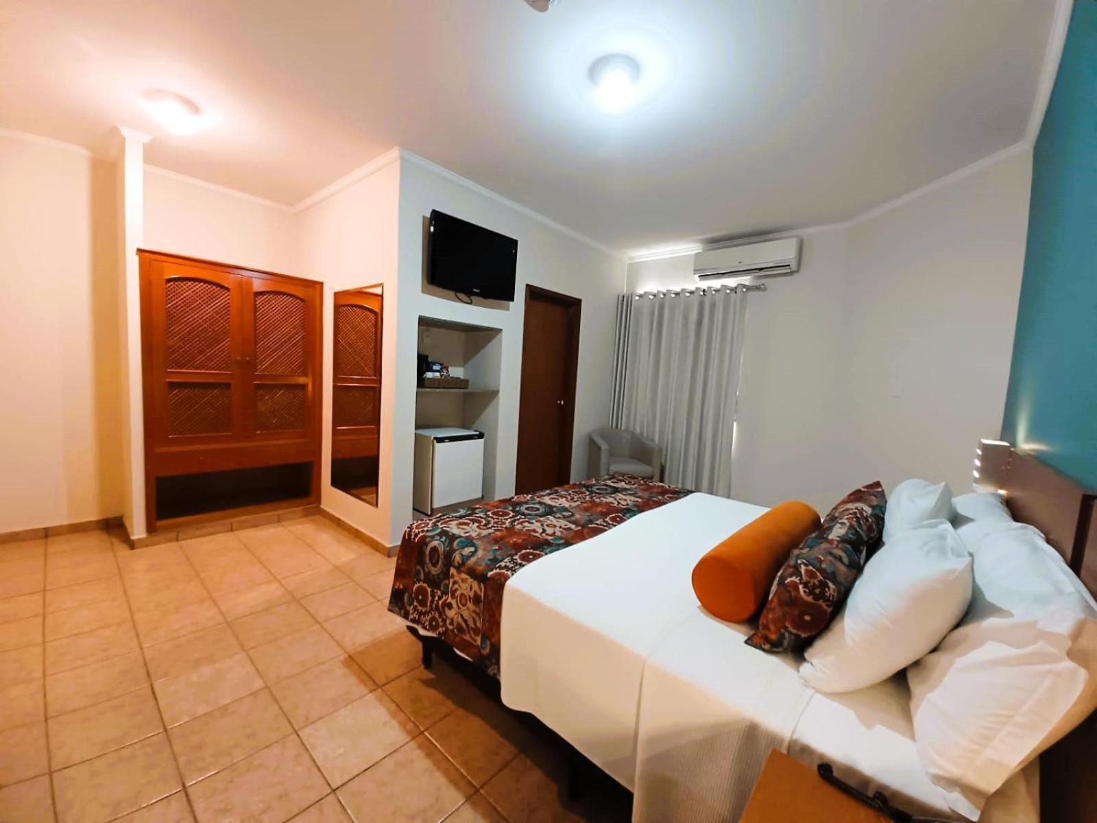 Hotel Riviera Araçatuba Esterno foto