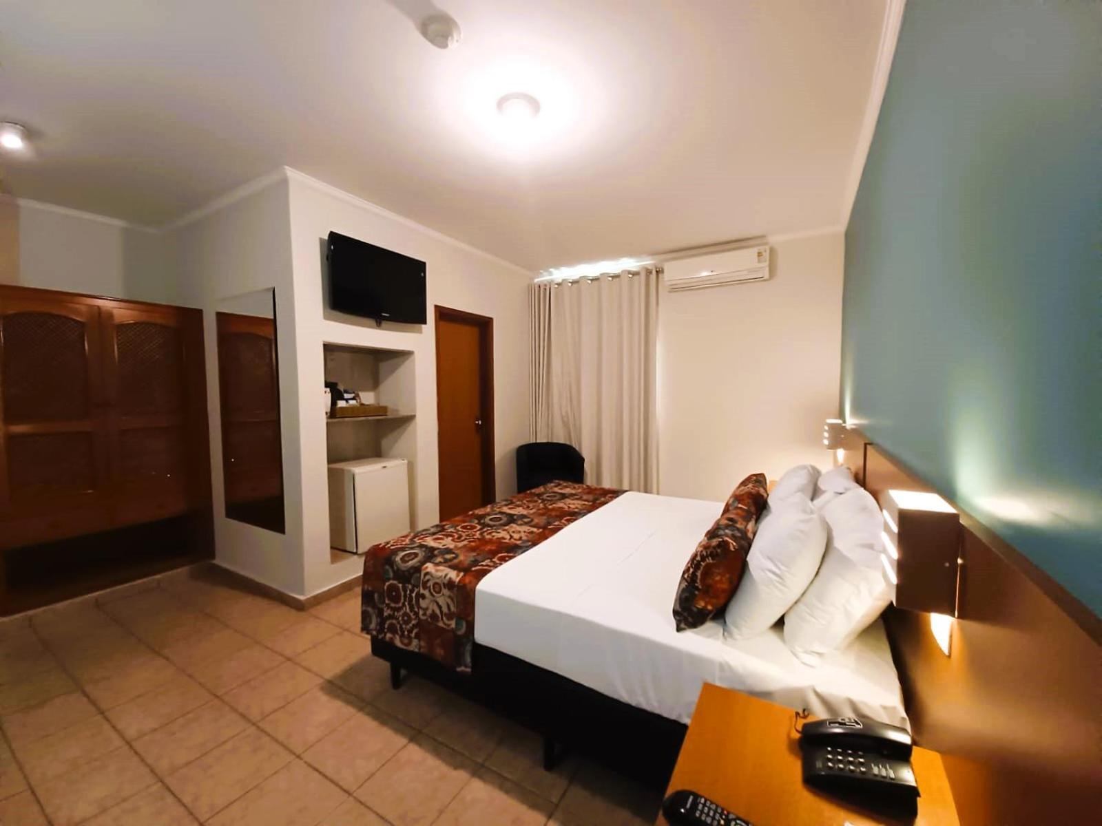 Hotel Riviera Araçatuba Esterno foto