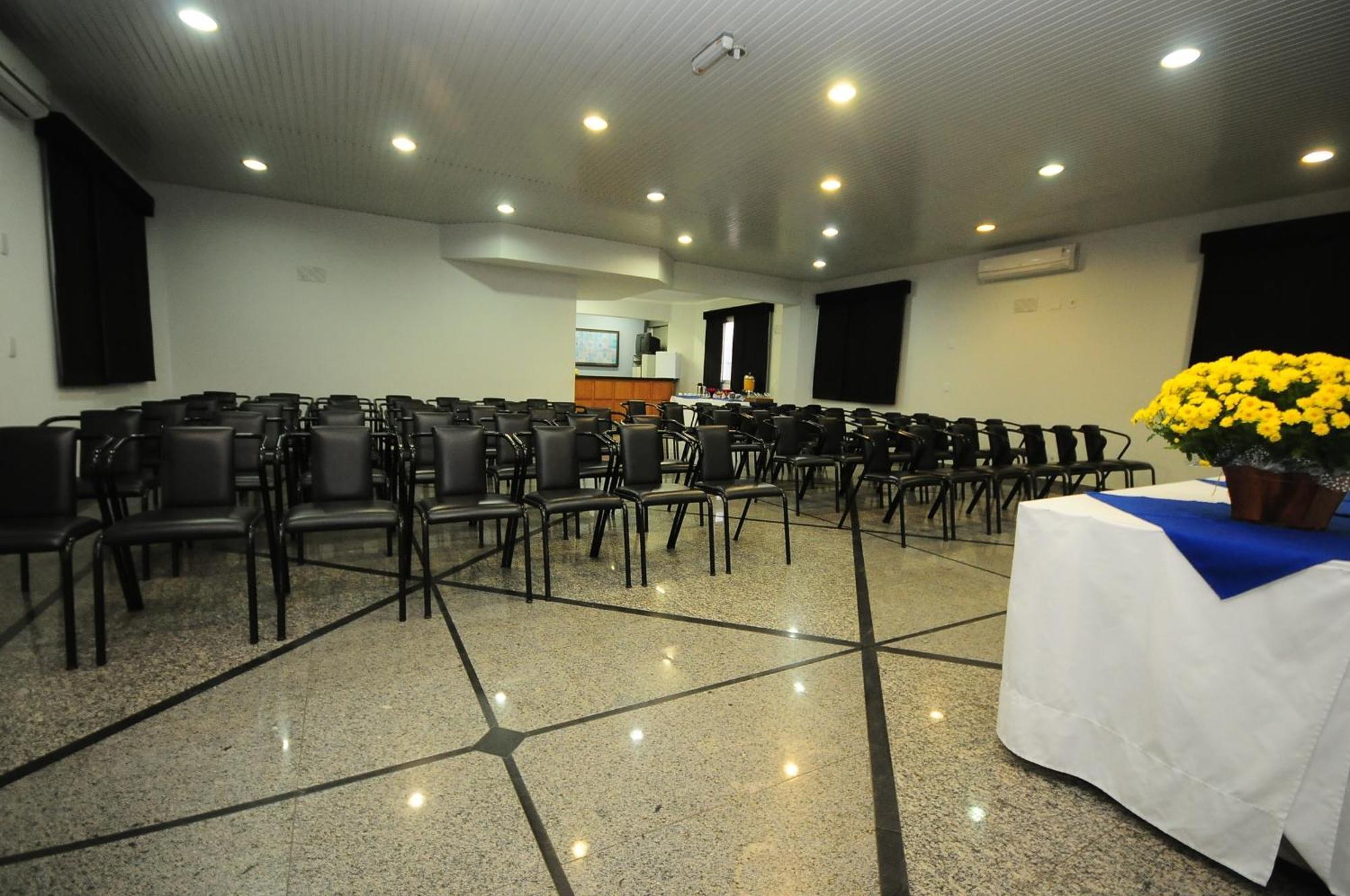 Hotel Riviera Araçatuba Esterno foto